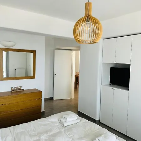 Seaview & Jacuzzi Summer Apartment