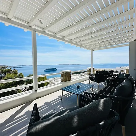 Seaview & Jacuzzi Summer Mykonos Town